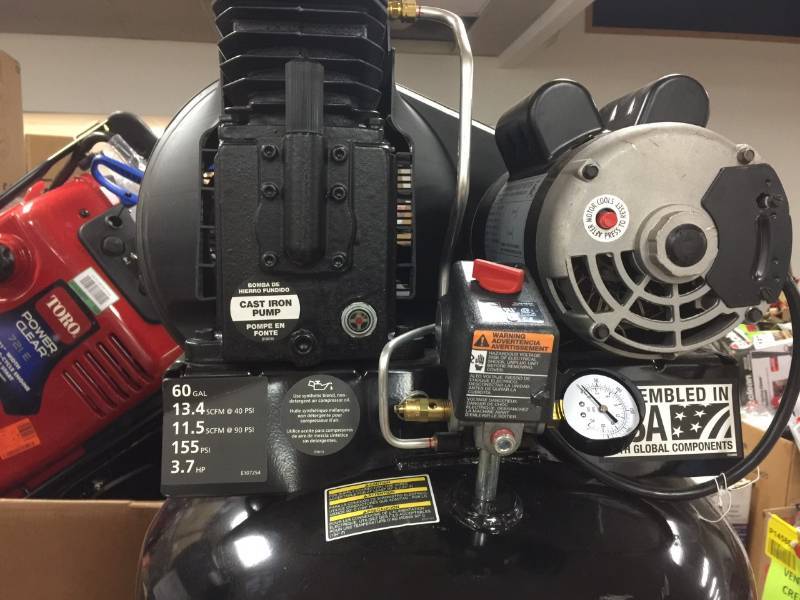 lot 11 image: Husky 60 Gal. Stationary Electric Air Compressor - 220 volt