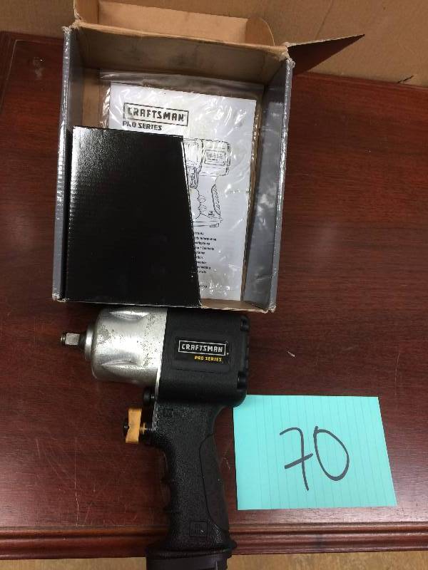 lot 70 image: craftsman pro series 1l2 inch compact impact wrench used