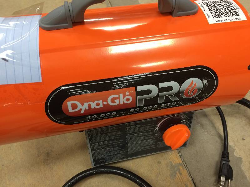 lot 82 image: Dyna-Glo Pro 60K BTU Forced Air Propane Portable Heater
