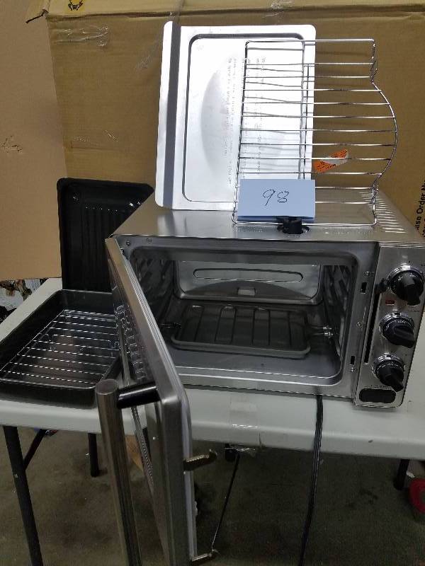lot 98 image: Wolfgang Puck Pressure Oven open box never never used