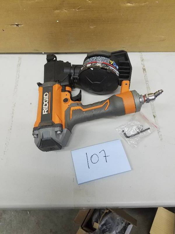 lot 107 image: RIDGID 15 Degree 1-34 in. Coil Roofing Nailer Model#  R175RNF 