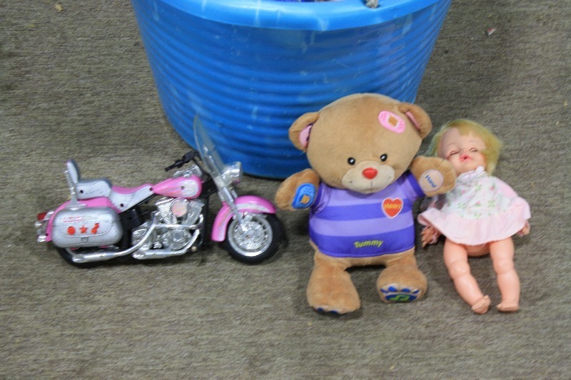 lot 166 image: Tote of Kids items Stuffed animals and dolls