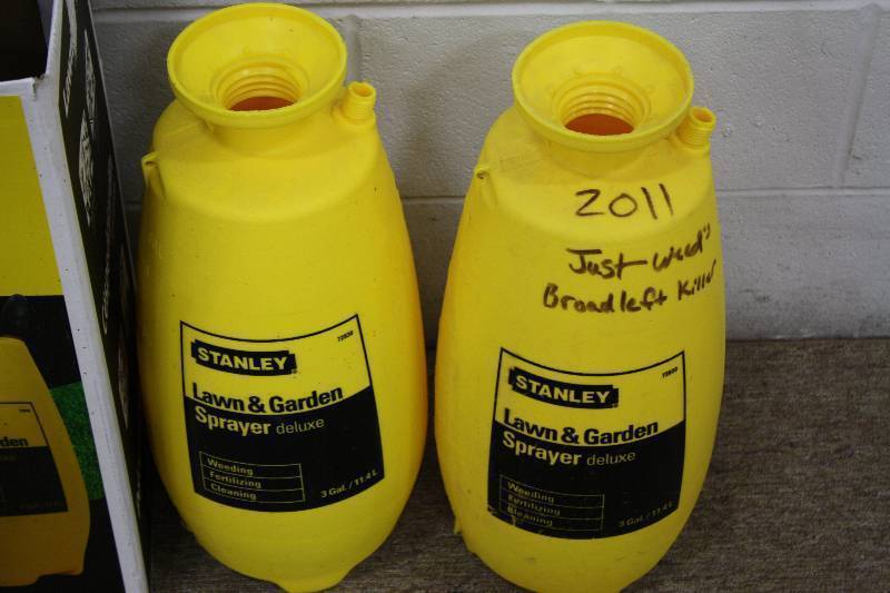 lot 223 image: 2  Lawn and Garden Sprayer Jugs