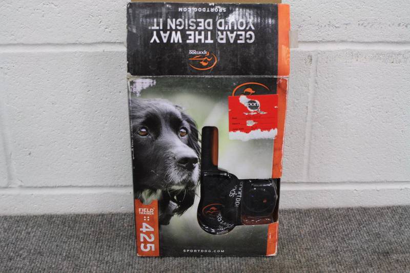 lot 34 image: Sport Dog Field Trainer 425