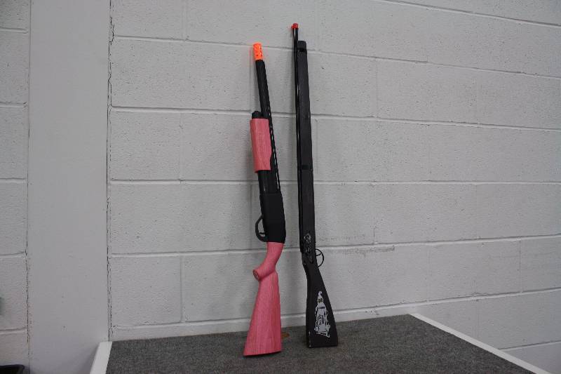 lot 84 image: Toy Guns- Salvaged