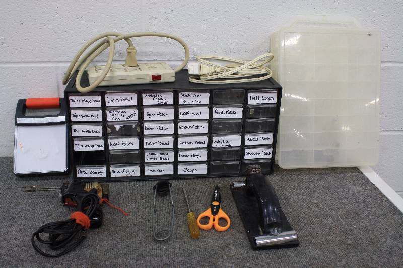lot 150 image: Small Tool Organizer & Misc Tools