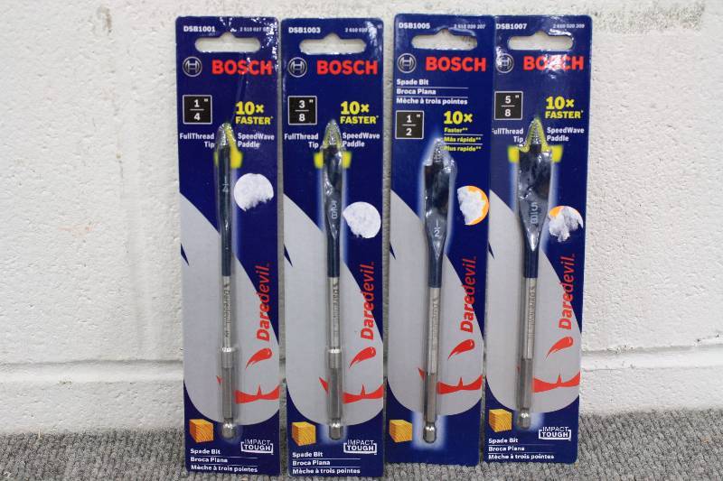 lot 196 image: Bosch Dare Devil Spade Bits