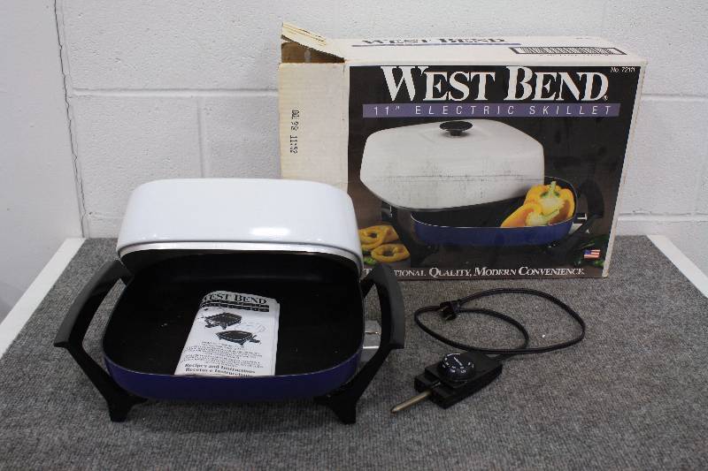 lot 214 image: West bend 11 Electric Skillet