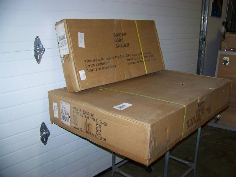 lot 66 image: Brio, Network Play Table and Base - BRAND NEW