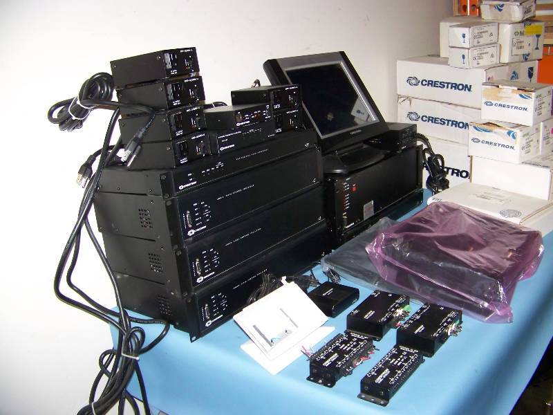 lot 42 image: LARGE lot of Crestron Items