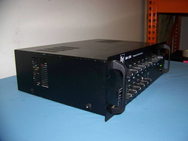 lot 39 image: Electro-Voice (EV), 12 Input, 60 Watt, Professional Mixer  Amplifier (Amp)