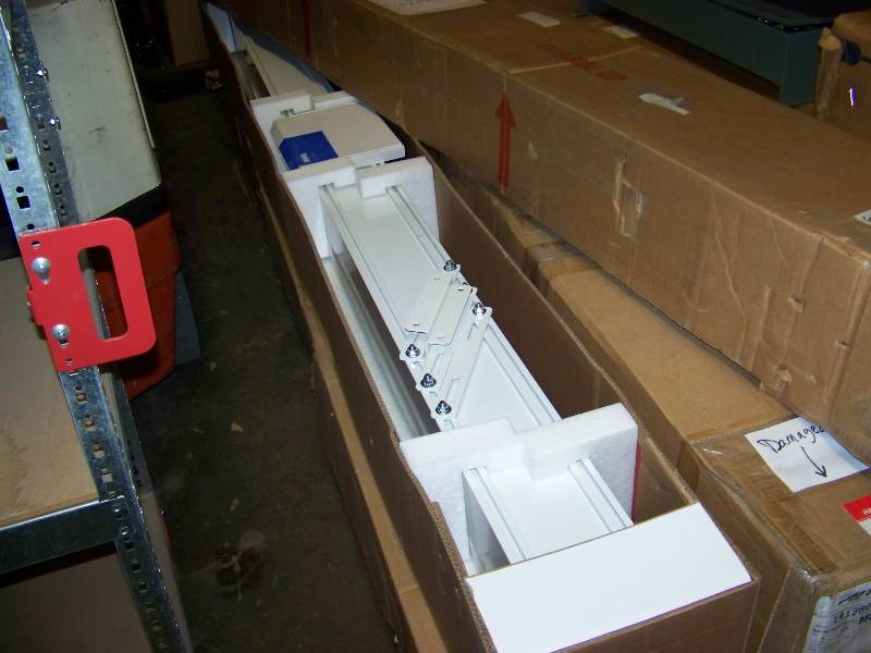lot 24 image: Da-Lite, Advantage, 110 Diagonal, Powered (Electric), Movie  Projection Screen with 3-Button Control  Switch - BRAND NEW