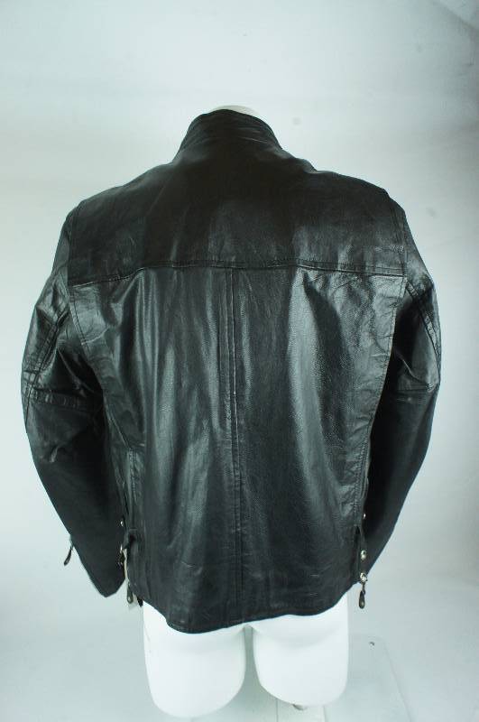 lot 38 image: Unik Lightweight Premium Genuine Leather Jacket Size Large