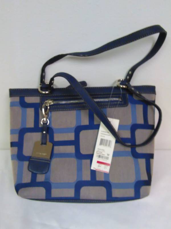 lot 7 image: Nine West Purse, New with Tags