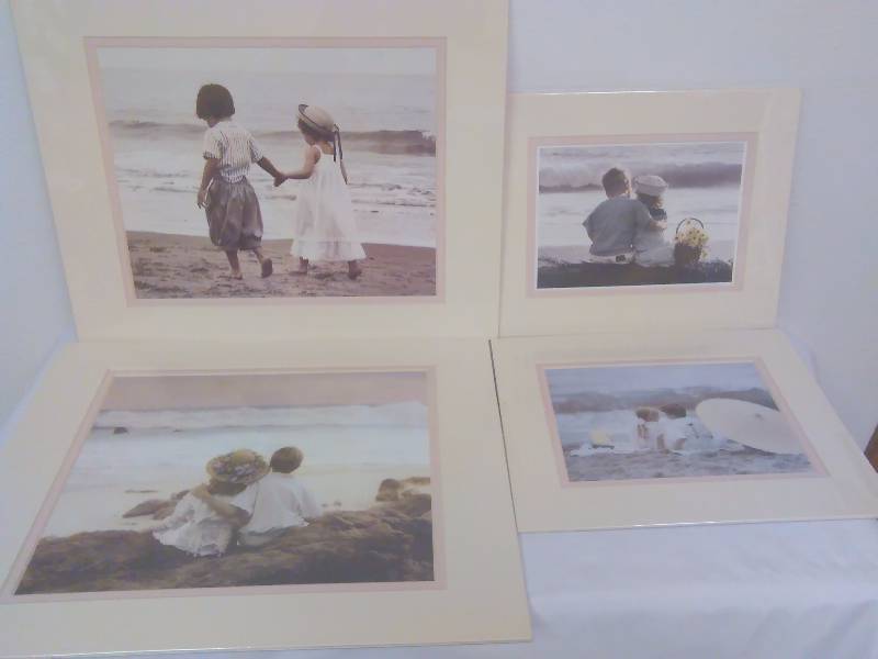 lot 27 image: Seaside Prints by Gail Goodwin (4)