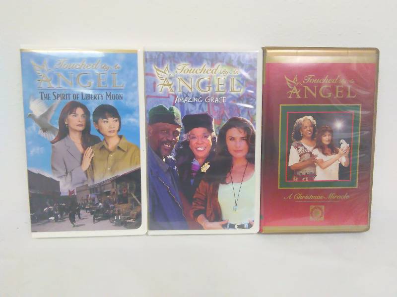 lot 32 image: Touched by an Angel VHS Movies (3)