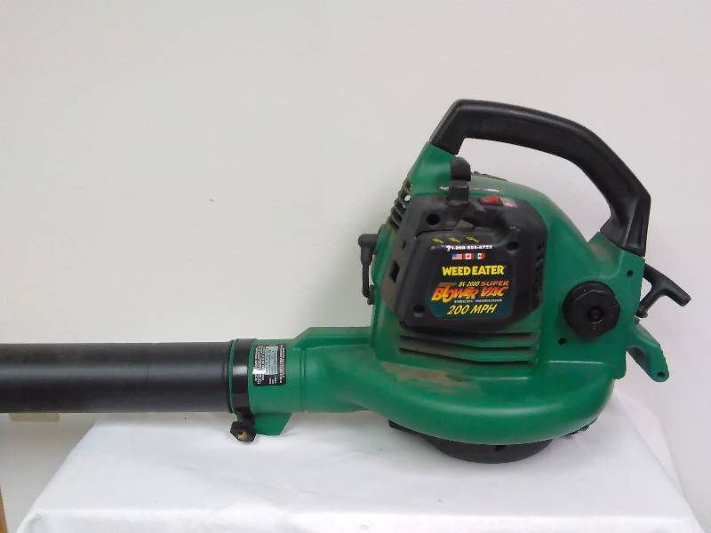 lot 90 image: Gas Powered Super Blower Vac