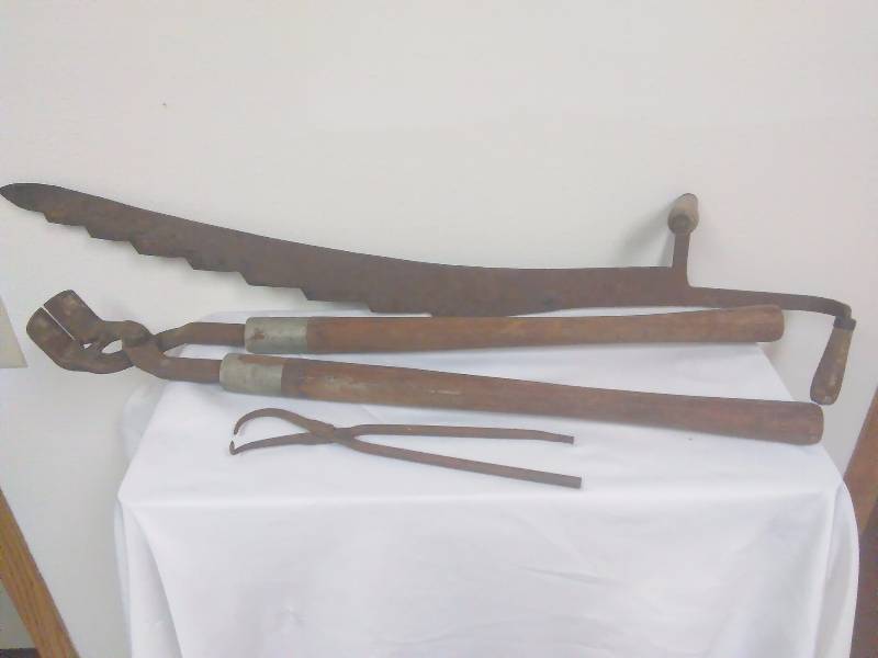 lot 115 image: Vintage Hand Tools (3), 215 Proto Brake Spring Puller, Hand Ice saw