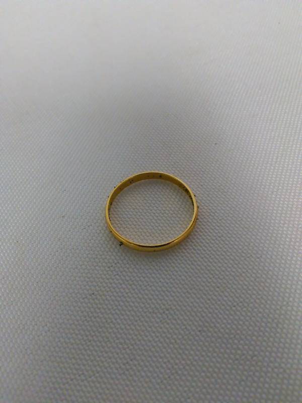 lot 147 image: Christening Ring, 10k Gold