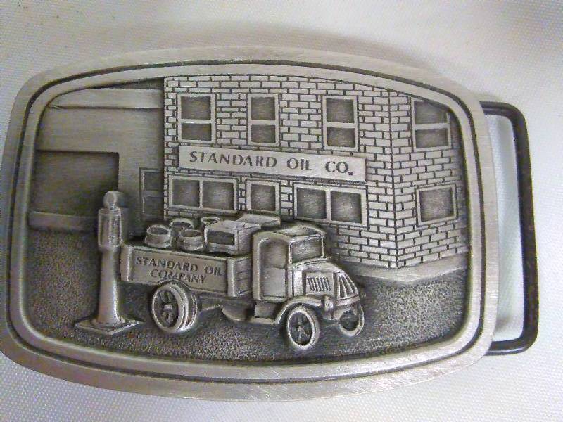 lot 154 image: Vintage Belt Buckle, Standard Oil Company, Pewter, Limited Edition No. 288