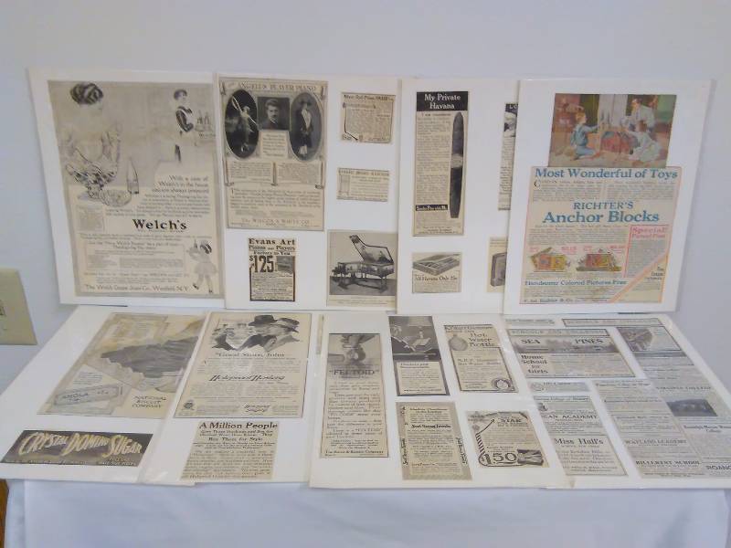 lot 171 image: Vintage Authentic Advertisements Collectibles (8)