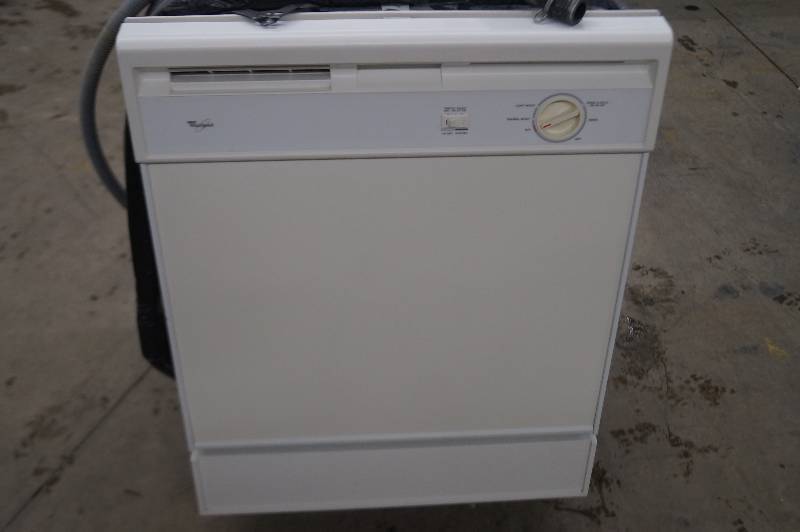 lot 53 image: Whirlpool Dishwasher