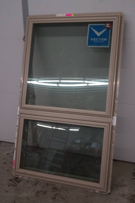 lot 72 image: Vector Window