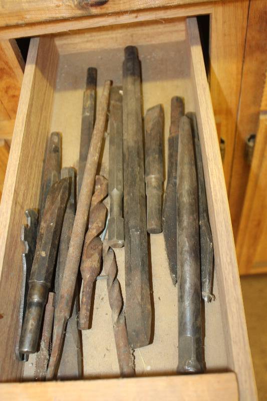 lot 1468 image: Drawer Lot of Drill Bits