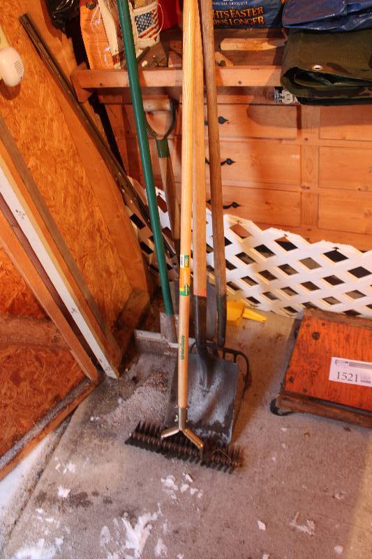 lot 1520 image: Lot of Yard Tools Includes Rakes, Shovels, Pitch Fork