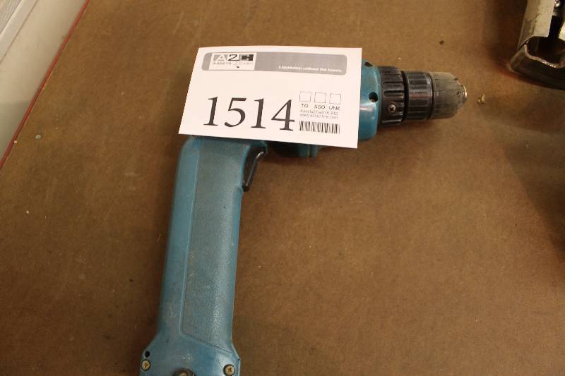 lot 1514 image: Makita Cordless Driver Drill