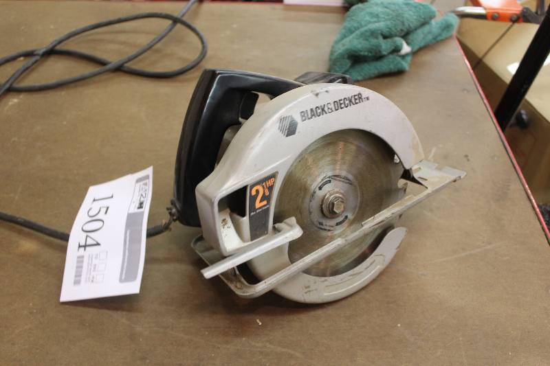 lot 1504 image: Black & Decker 7.25in. Circular Saw