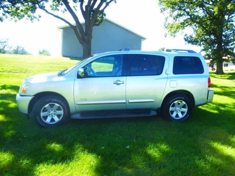 lot 10 image: 2006 Nissan Armada 4WD
