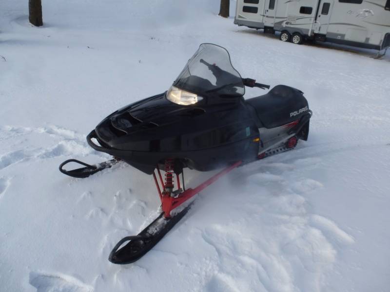 lot 8 image: 2002 Polaris 550 Sport