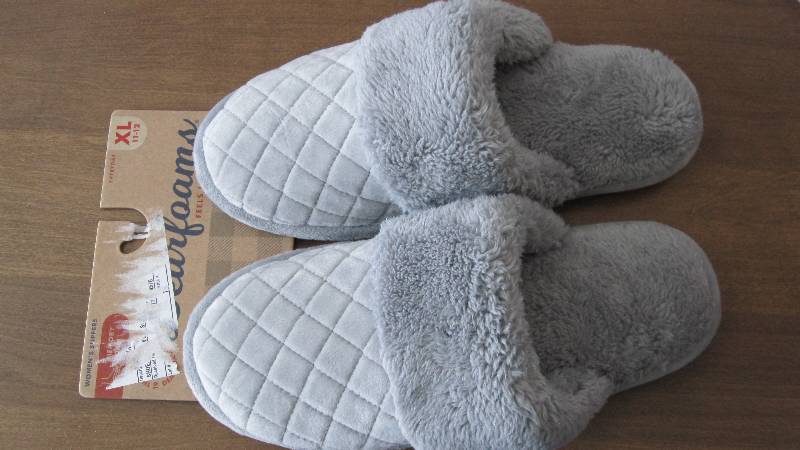 Dearfoams ladies slippers 11-12