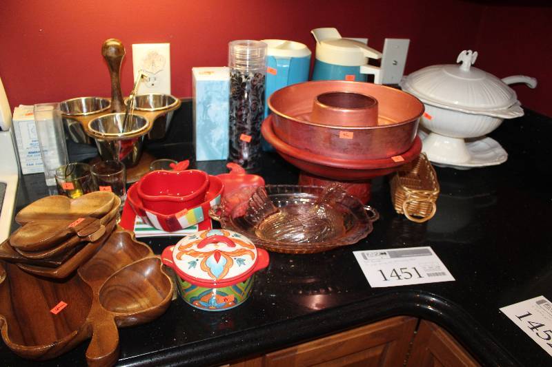 Wood Serving Dish, Other Serving Dishes, Cake Pan w Stand
