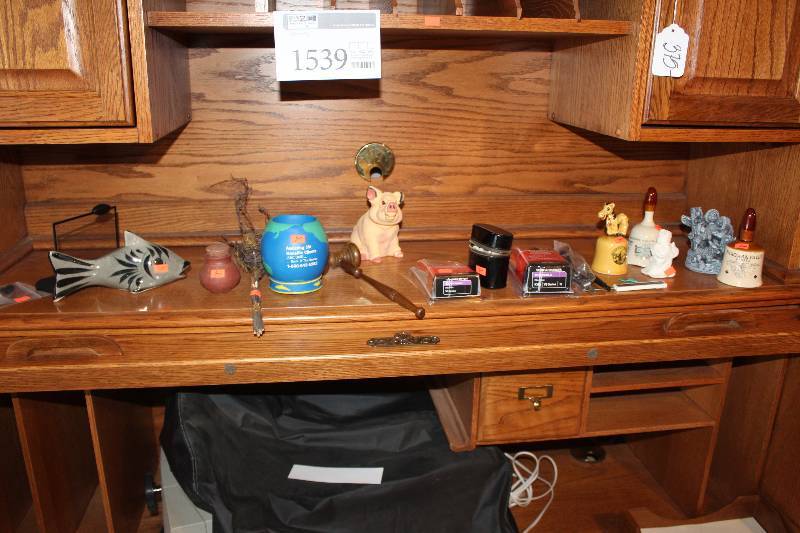 Decorations, IBM Selectric II Typewriter w Cover