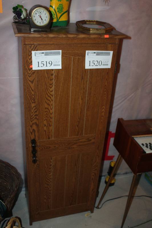 1-Door 4-Shelf Wood Cabinet