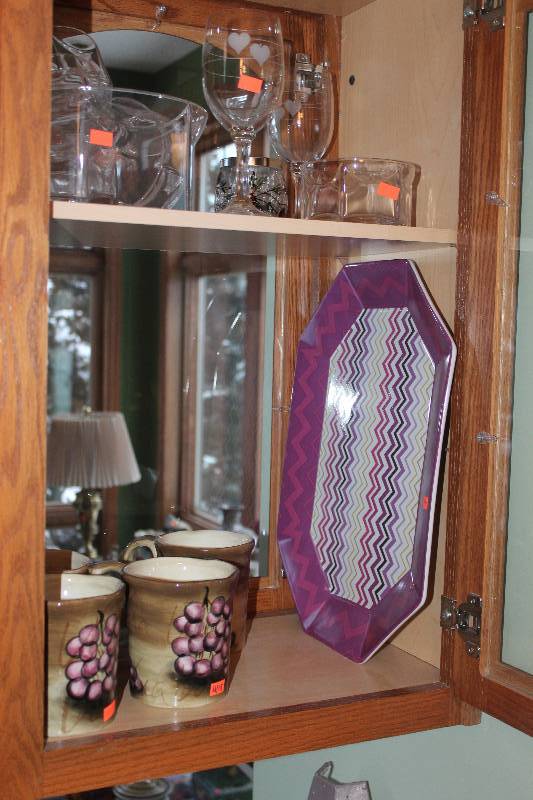 Decorative Plates, Cups, Glassware