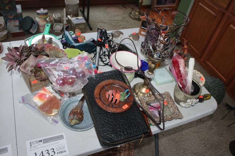 Curling Irons, Hand Mirrors, Knick-knacks