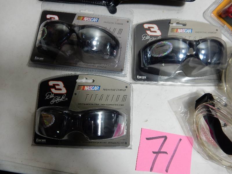 lot 71 image: Small Pliers and screwdriver set Aviation Snips set 5 pair protective glasses 2 Long Neck Compound Joint Pliers