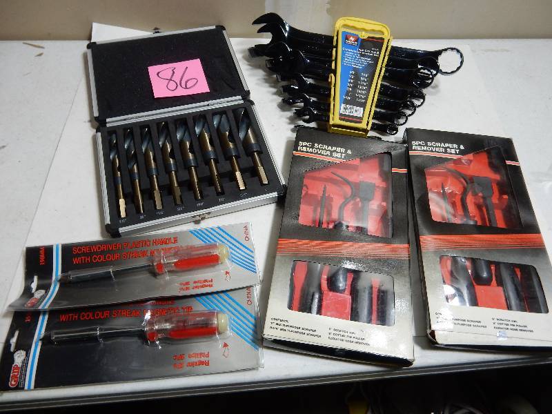 lot 112 image: ALEMITE, Air Operated Grease Gun