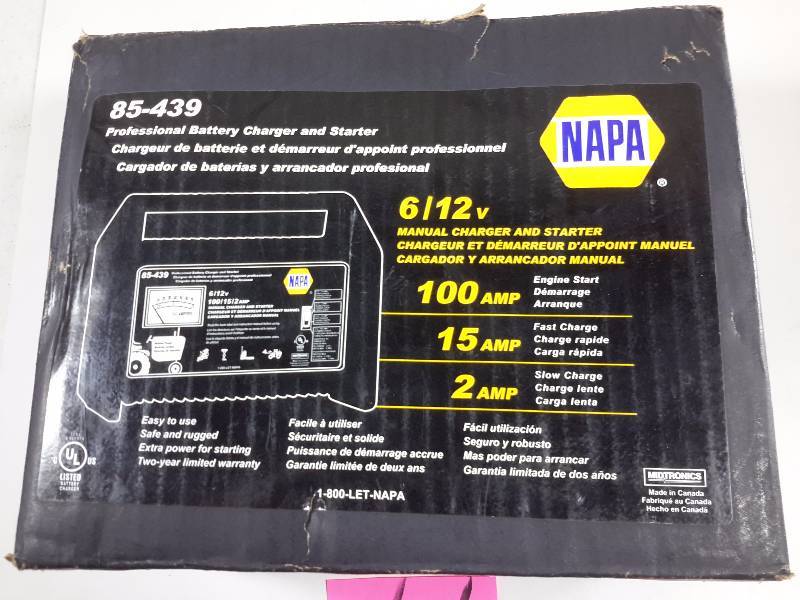 lot 11 image: NAPA, 100, 15, 2 AMP Battery Charger, Booster