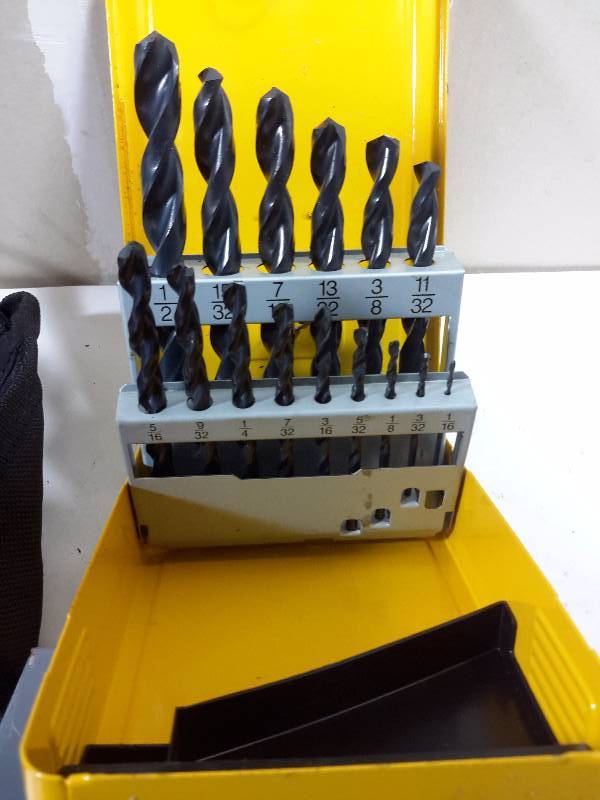 lot 36 image: 2 Dewalt Drill bit sets, 1 no name Drill bit set..