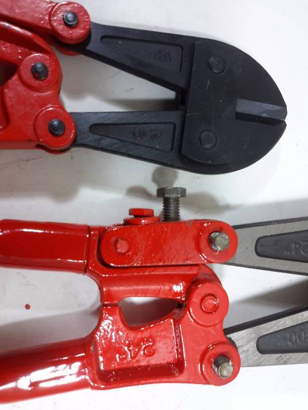 lot 48 image: 2 bolt cutters.  1, 24in  1, 18 in