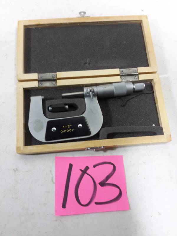 lot 103 image: 1-2 in Outside Micrometer, NEW