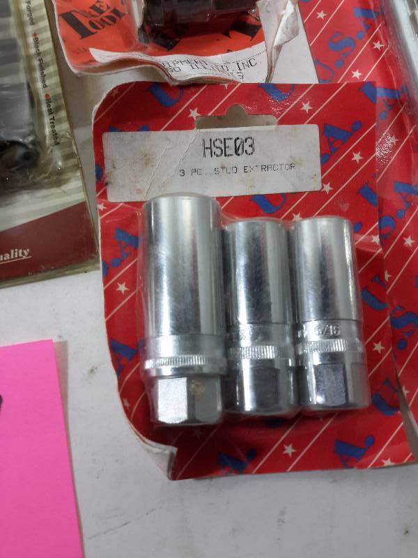 lot 91 image: Misc. Sockets and Bits as pictured