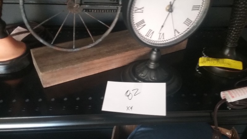 Assorted Office Deco