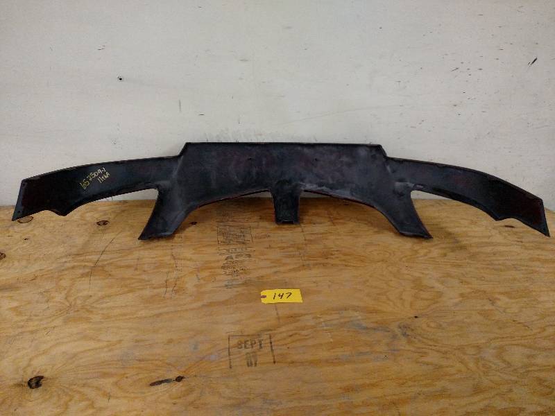 lot 147 image: Used Bumper, Fits 05-08 Vibe...
