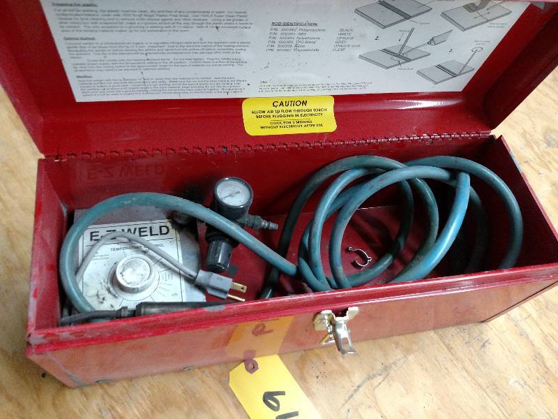 lot 61 image: EZ Weld Plastic Welder, Works...