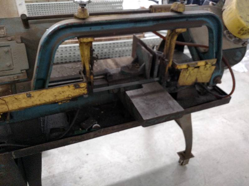 lot 19 image: Wellsaw Model B Horizontal Bandsaw